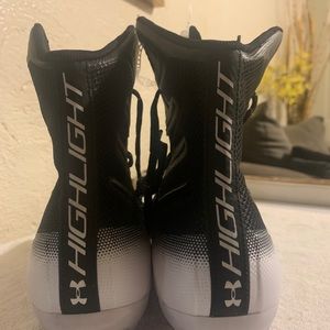 Underarmor highlight cleats